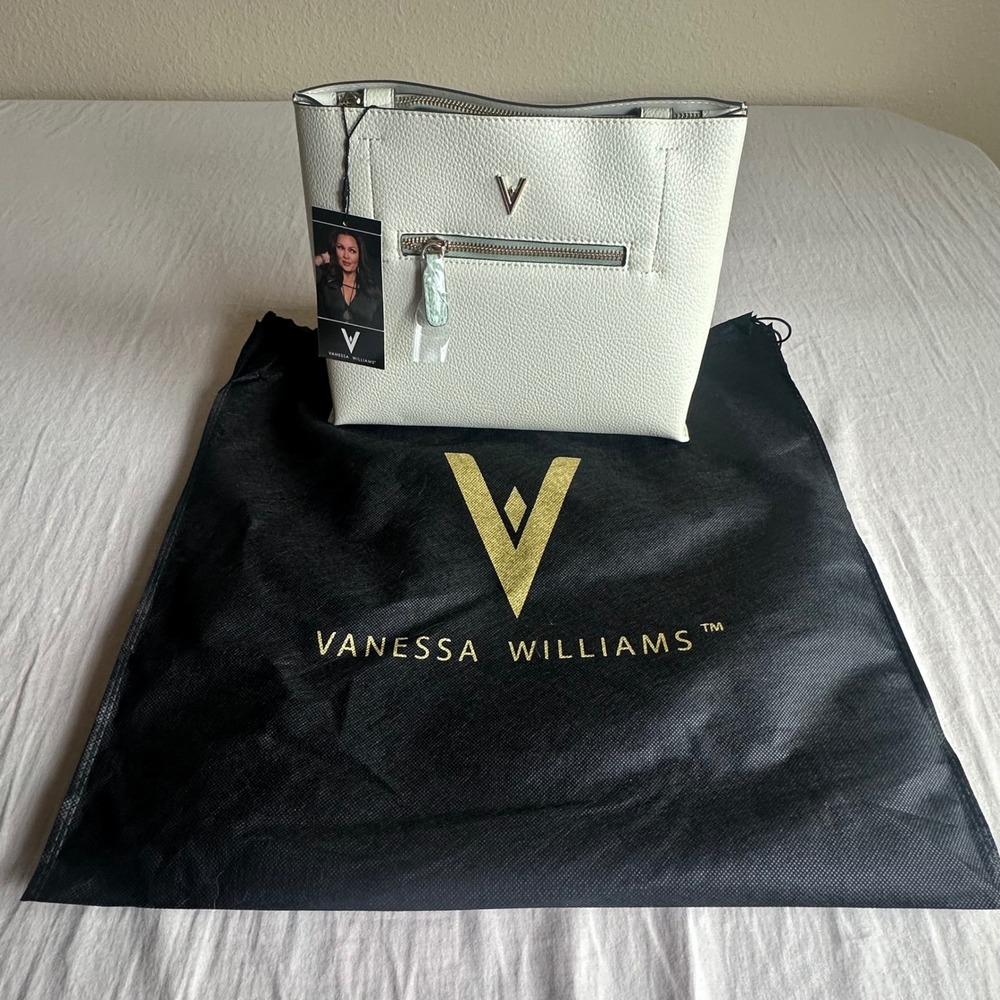 Vanessa Williams Bone Mint Pebble Grain Tote Bag VW-30-BONMNT NWT - Picture 3 of 13